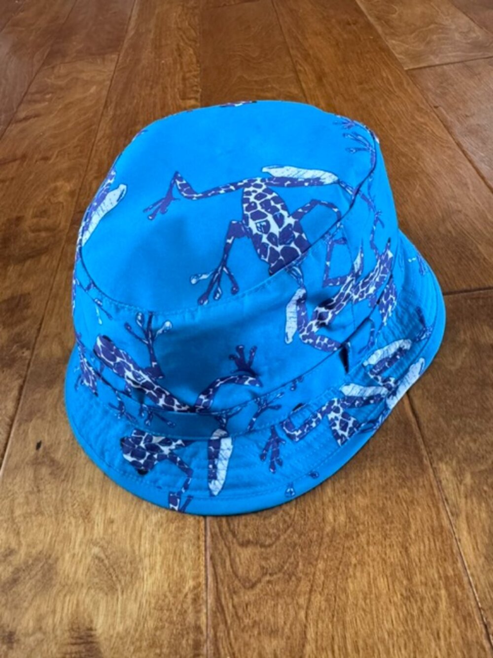 Paul Smith Frog Print Bucket Hat | Size Large